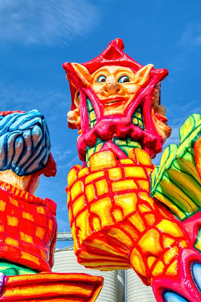 carnival graveyard carnaval hdr urbex carnavalsoptocht corso trash verlaten abandoned lost places